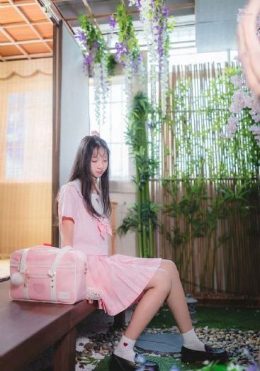 异界少女召唤术第一季在线观看_720超清在线观看