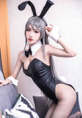 欲淫模特_高清免费播放
