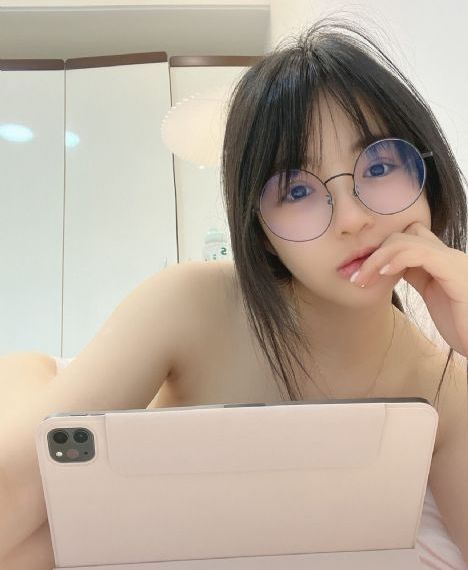 天天鲁一鲁摸一摸爽一爽_超清手机免费观看完整